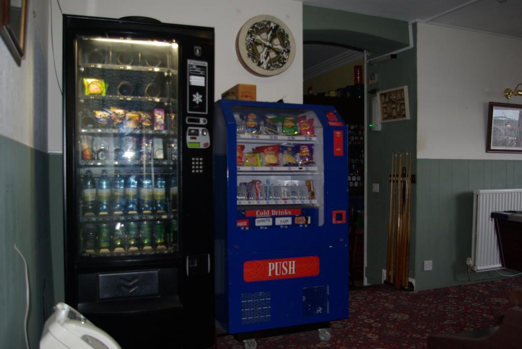 Menai Bank Hotel 카나번 외부 사진