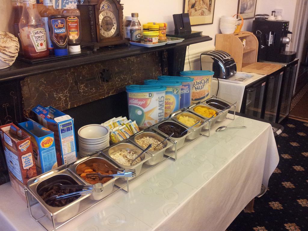 Menai Bank Hotel 카나번 외부 사진