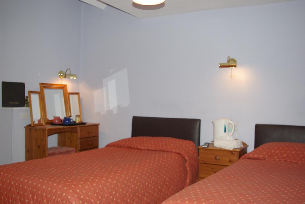 Menai Bank Hotel 카나번 객실 사진