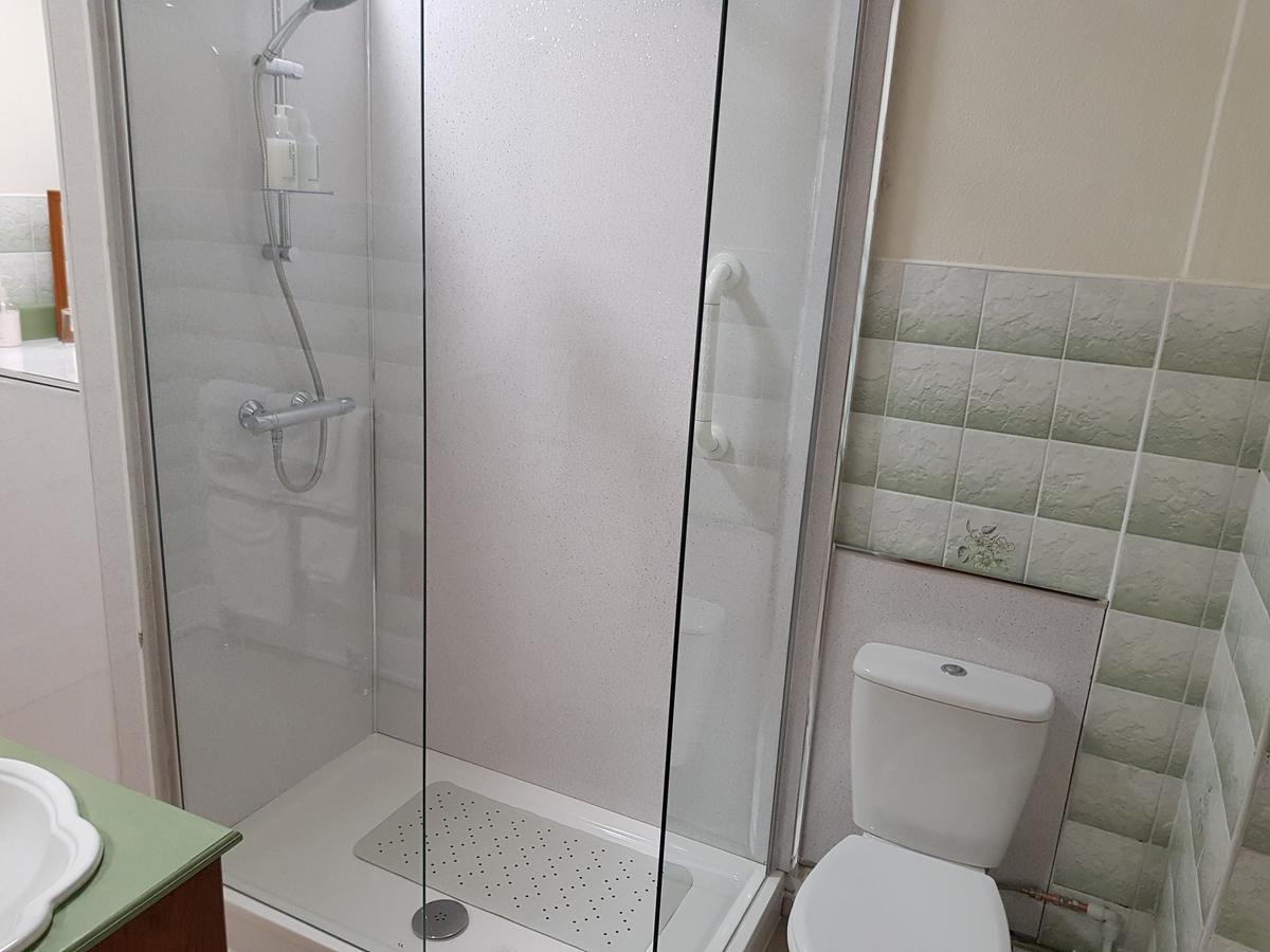 Menai Bank Hotel 카나번 외부 사진